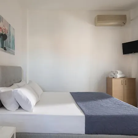 Gianna Hotel *
