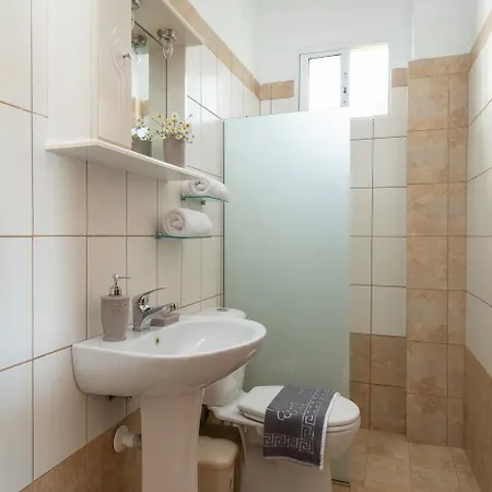 Gianna Szálloda Toróni